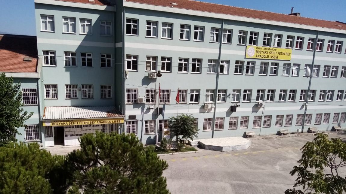 Bozyaka Şehit Fethi Bey Anadolu Lisesi Fotoğrafı